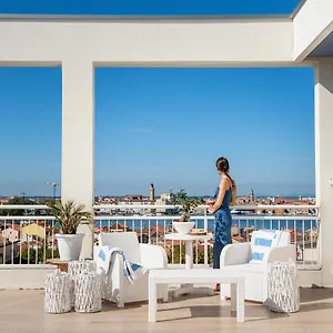 Mediterraneo 4*, Sottomarina Olaszország