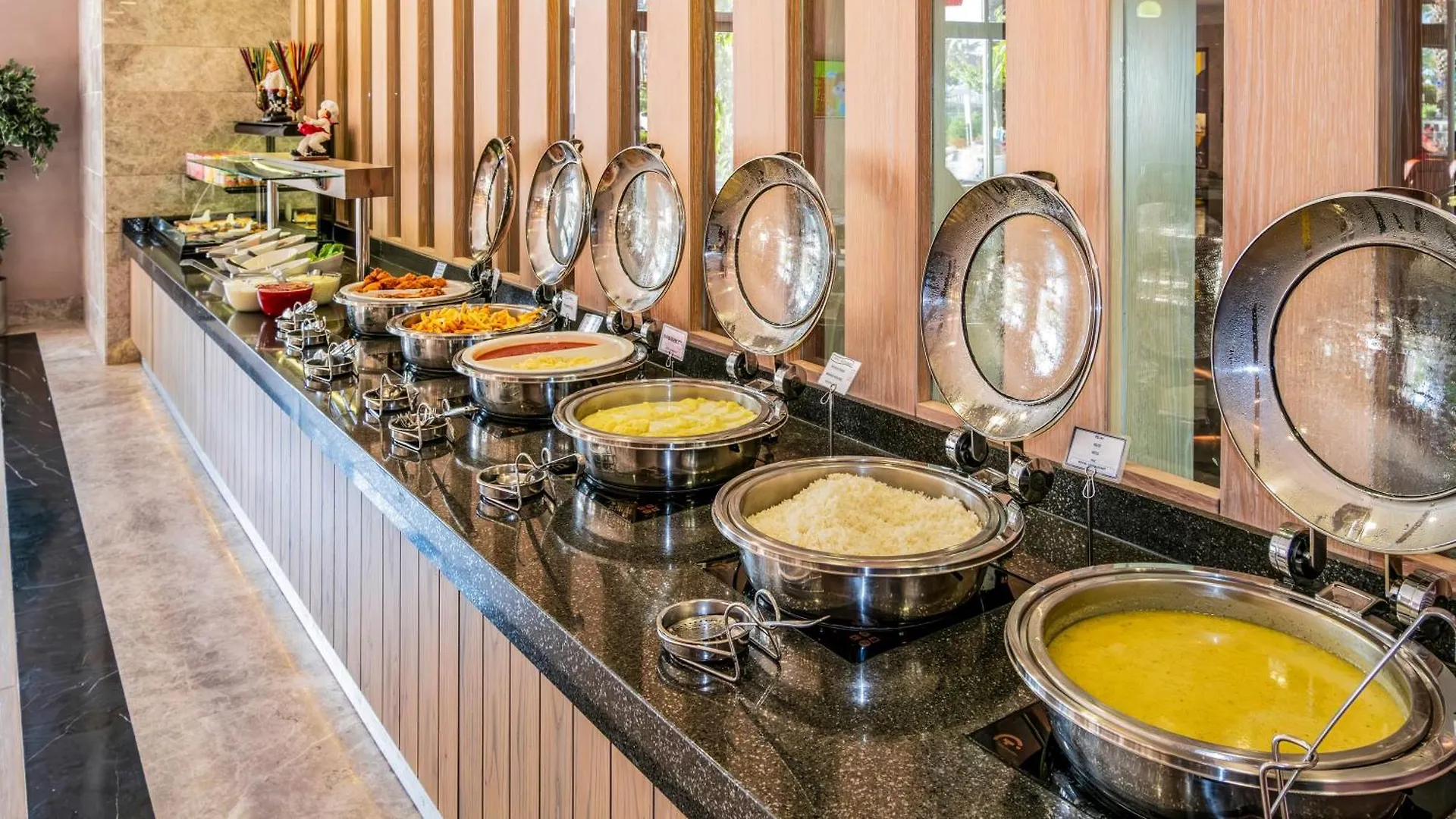 Royal Wings Hotel Antalya
