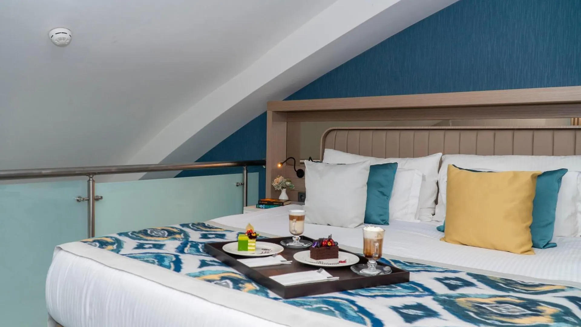 Royal Wings Hotel Antalya 5*,