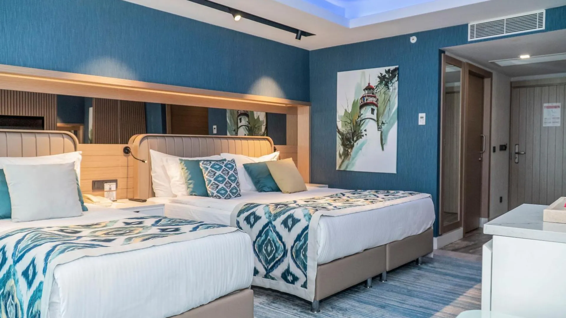 *****  Royal Wings Hotel Antalya Turkey
